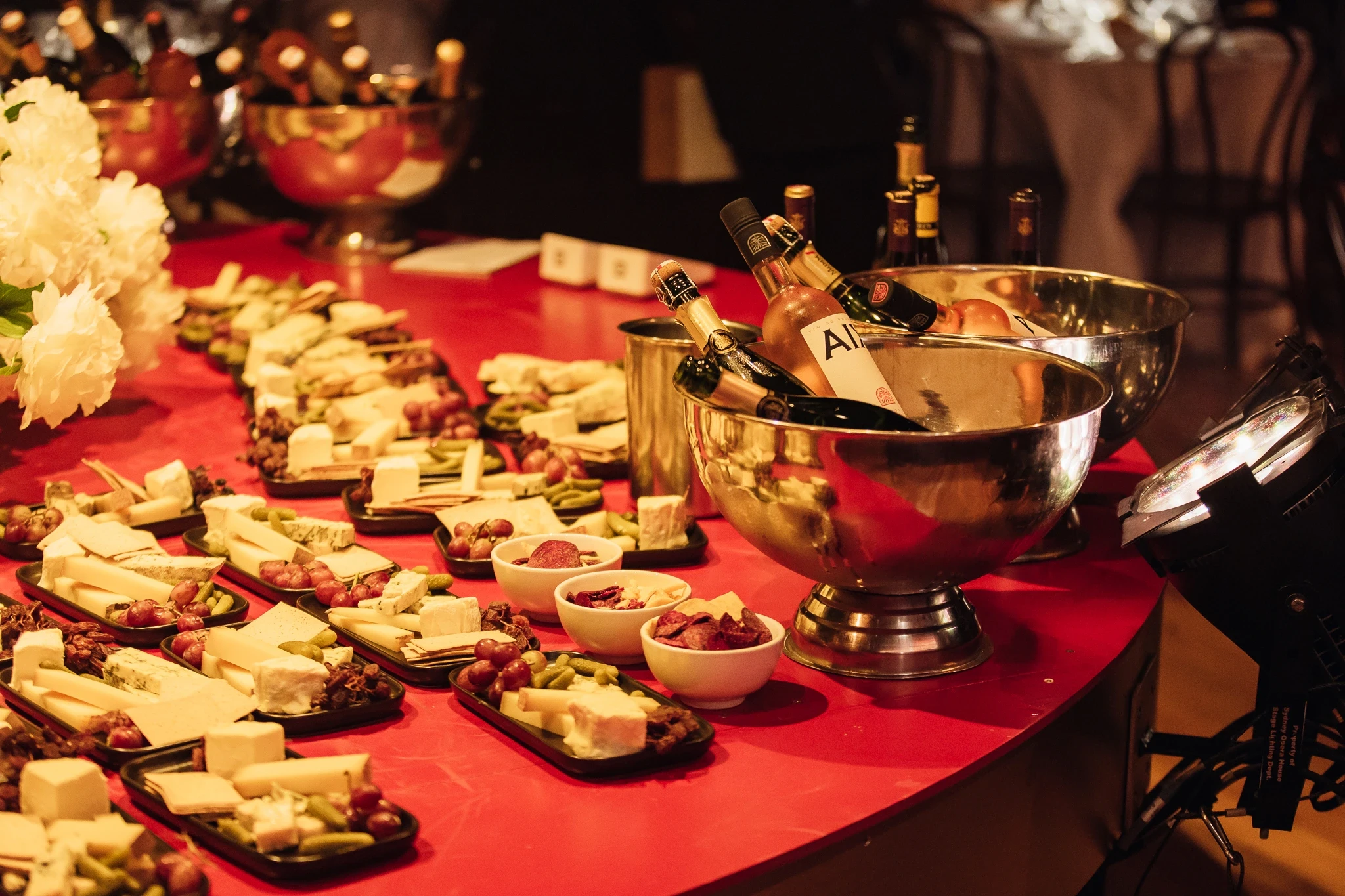 Elegant French cabaret and fine dining experience – L'Hotel show Sydney featuring acrobatics and fire acts.