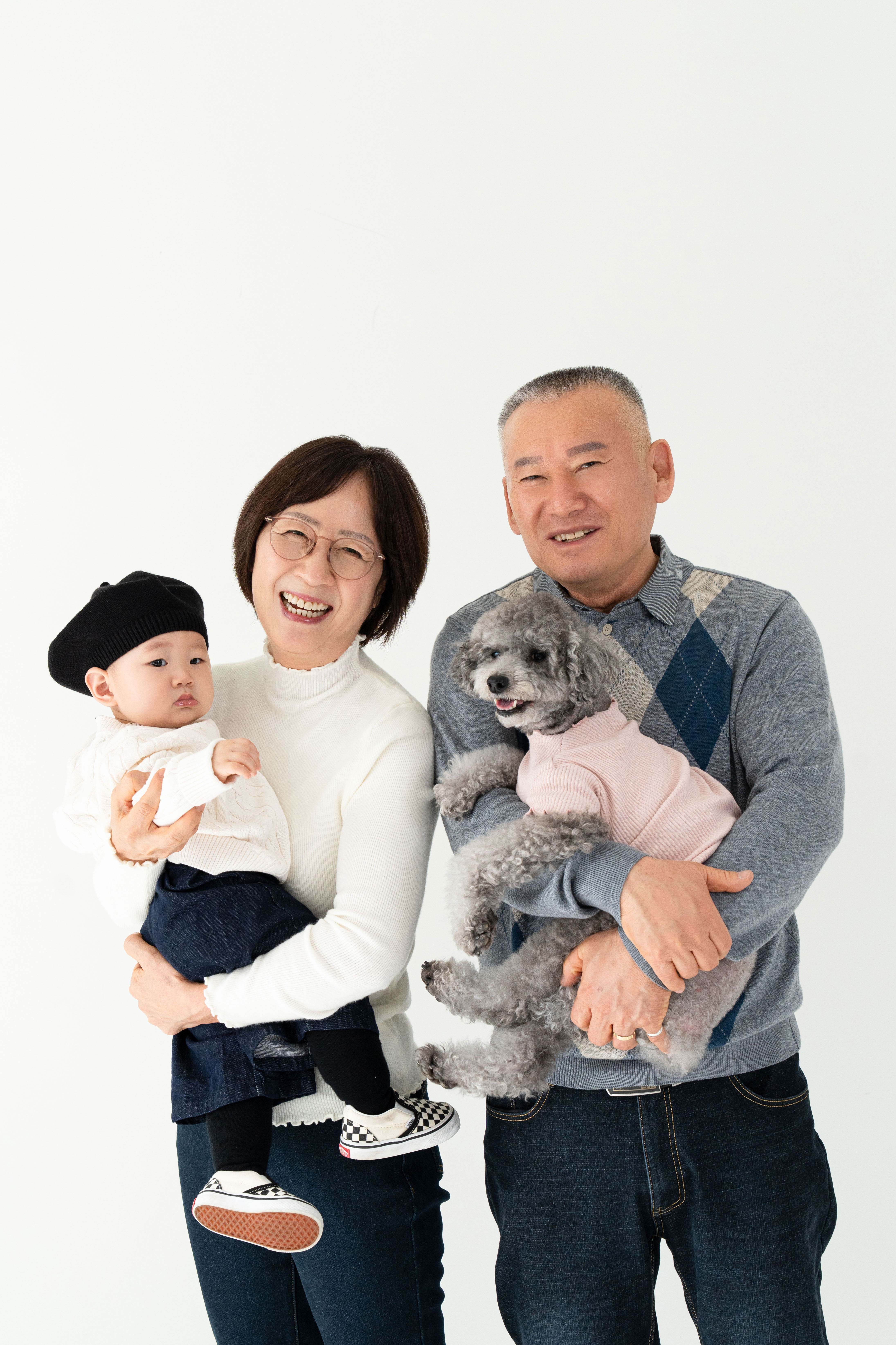 천안 반려동물 가족사진 촬영 후기 | 스튜디오널의 반려견 동반 가족사진