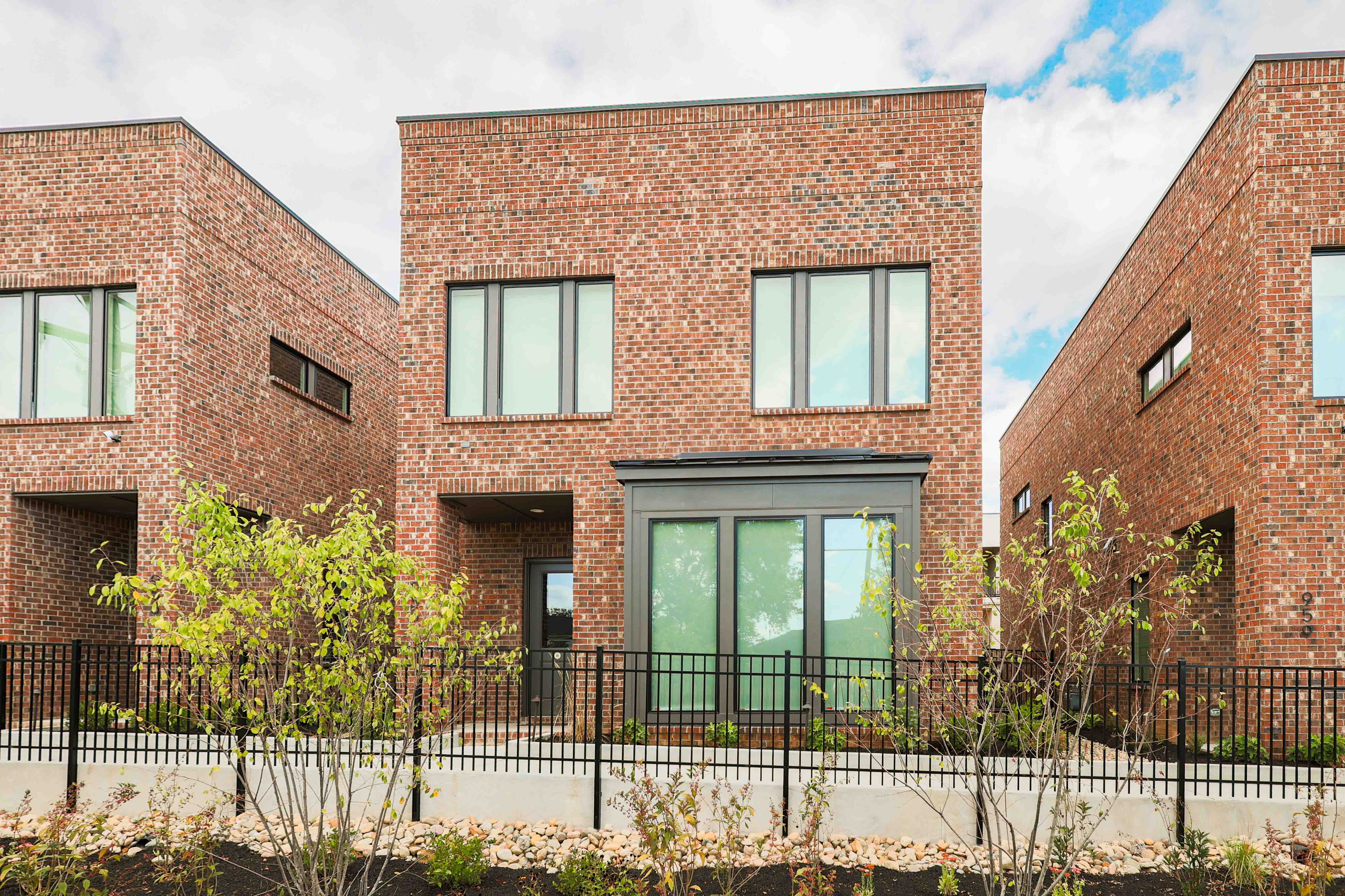 Unit 11 exterior - Noa Nashville