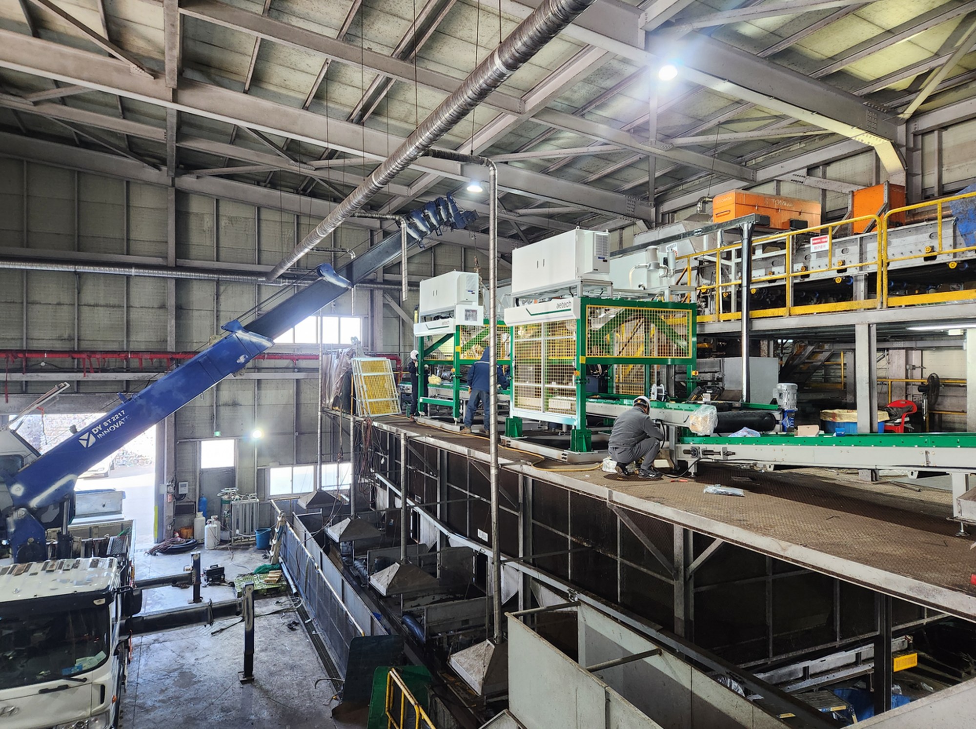 Atron AI sorting robot installed at the Incheon Songdo Resource Circulation Center