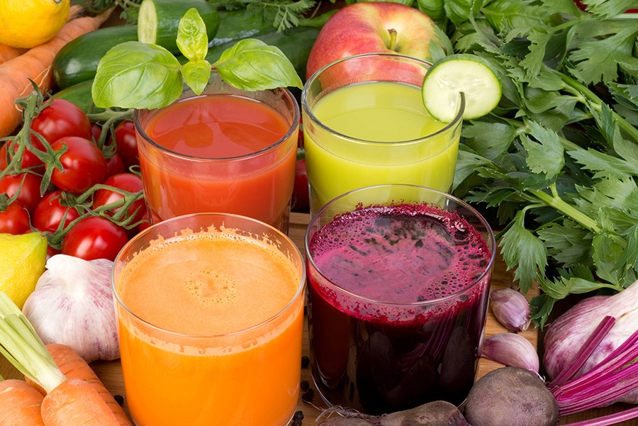 The Pros and Cons of Juicing