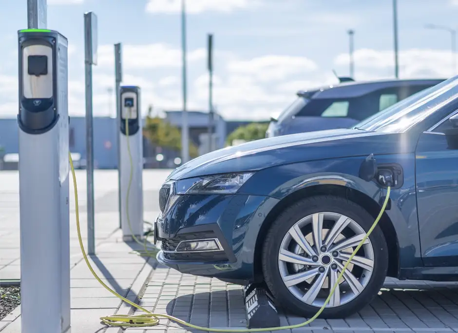 estacion de carga de coche electrico