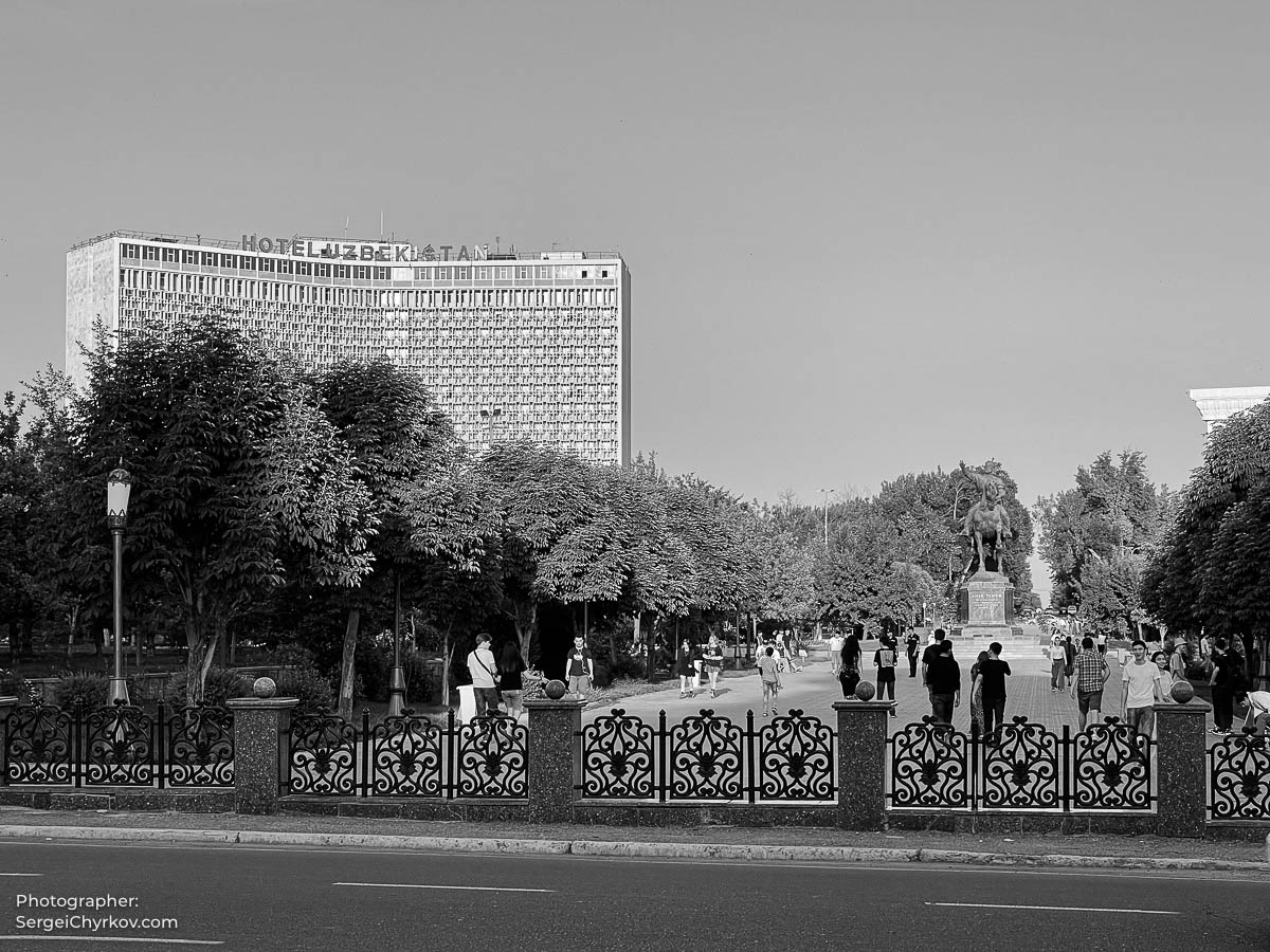 Tashkent, Uzbekistan by photographer Sergei Chyrkov. Ташкент, Узбекистан, фотограф: Сергей Чирков.