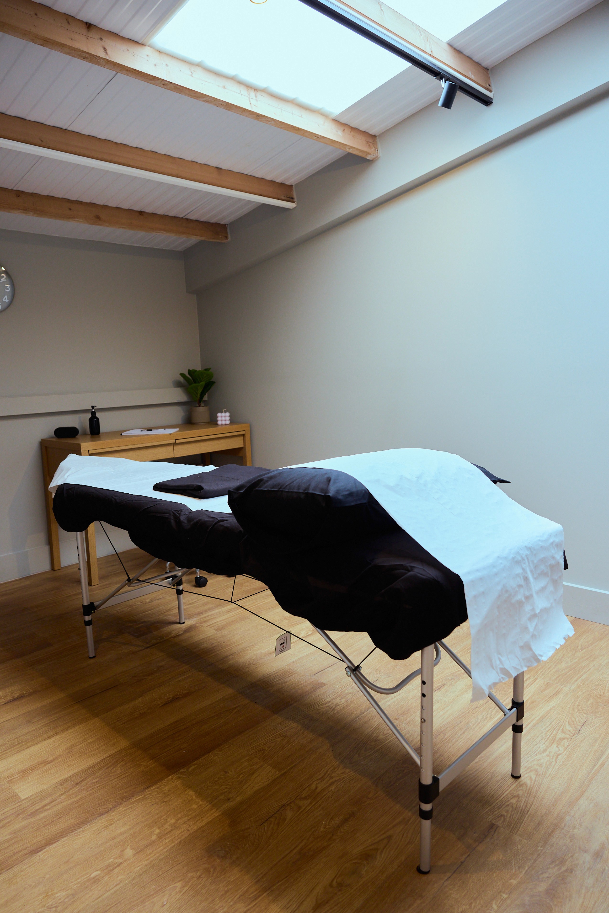 Body Performance therapy Massage bed