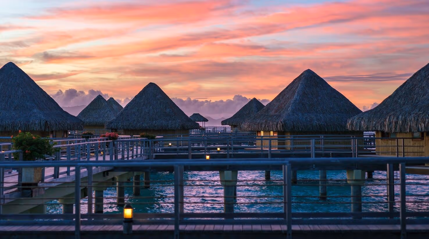 Digital Marketing in Bora Bora - Twelverays blog