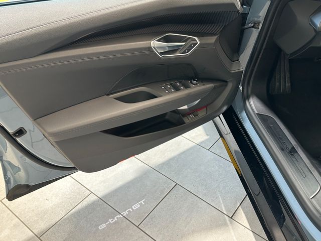 AUDI e-tron GT 2022 GREY Gebrauchtwagen - Galeriebild 8