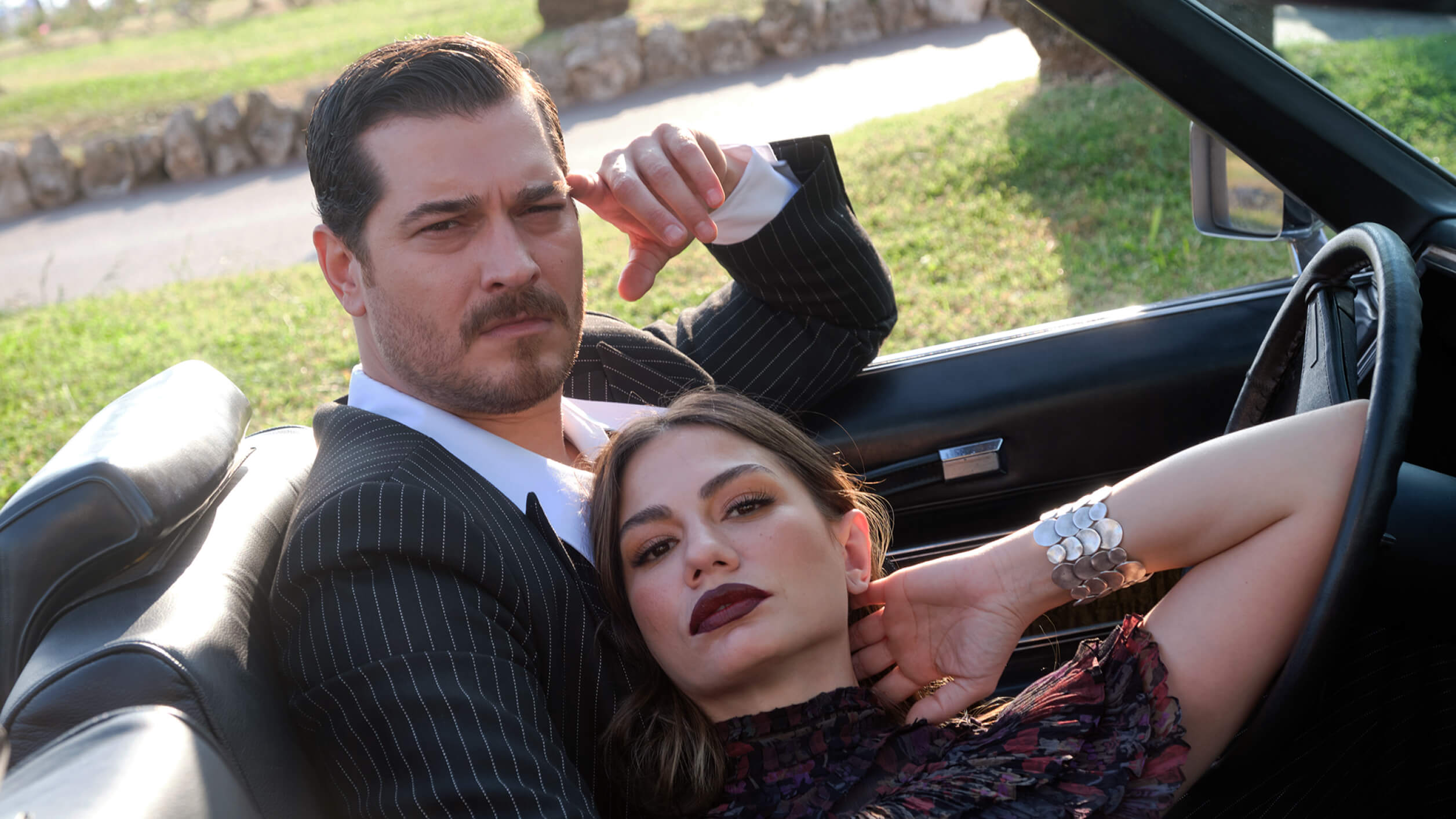 Eşref ve Nisan'ın Cannes Çıkarması!