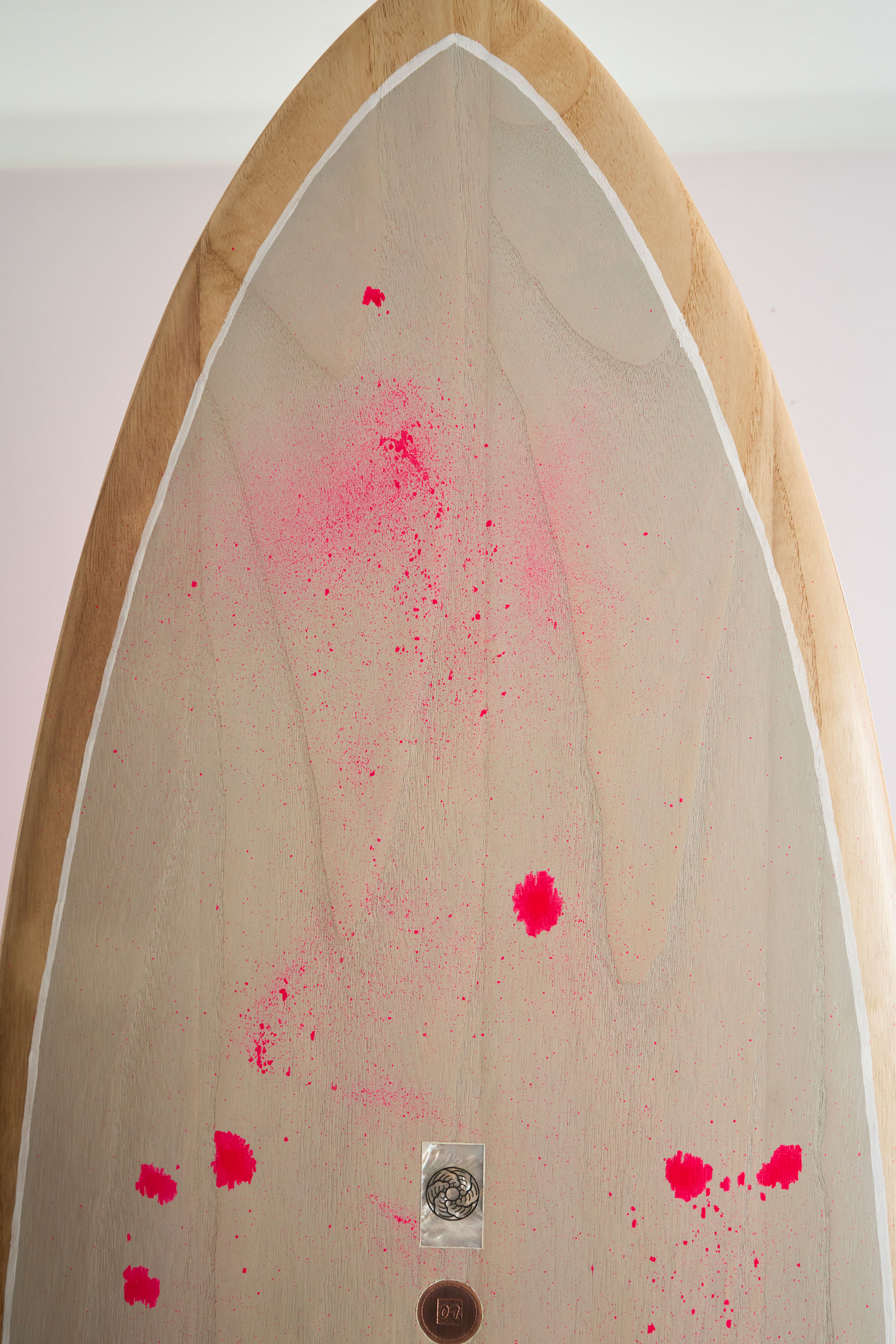Wooden surfboard nose outline