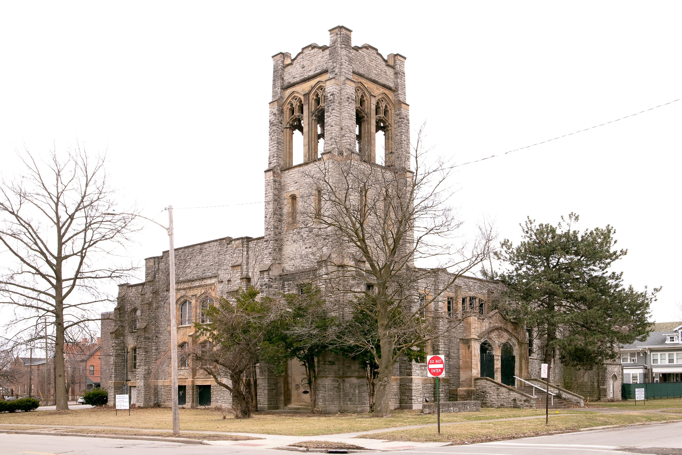2484 Parkwood Ave - former Mary Manse College Library (Prayer Tower Church of God) photo 2