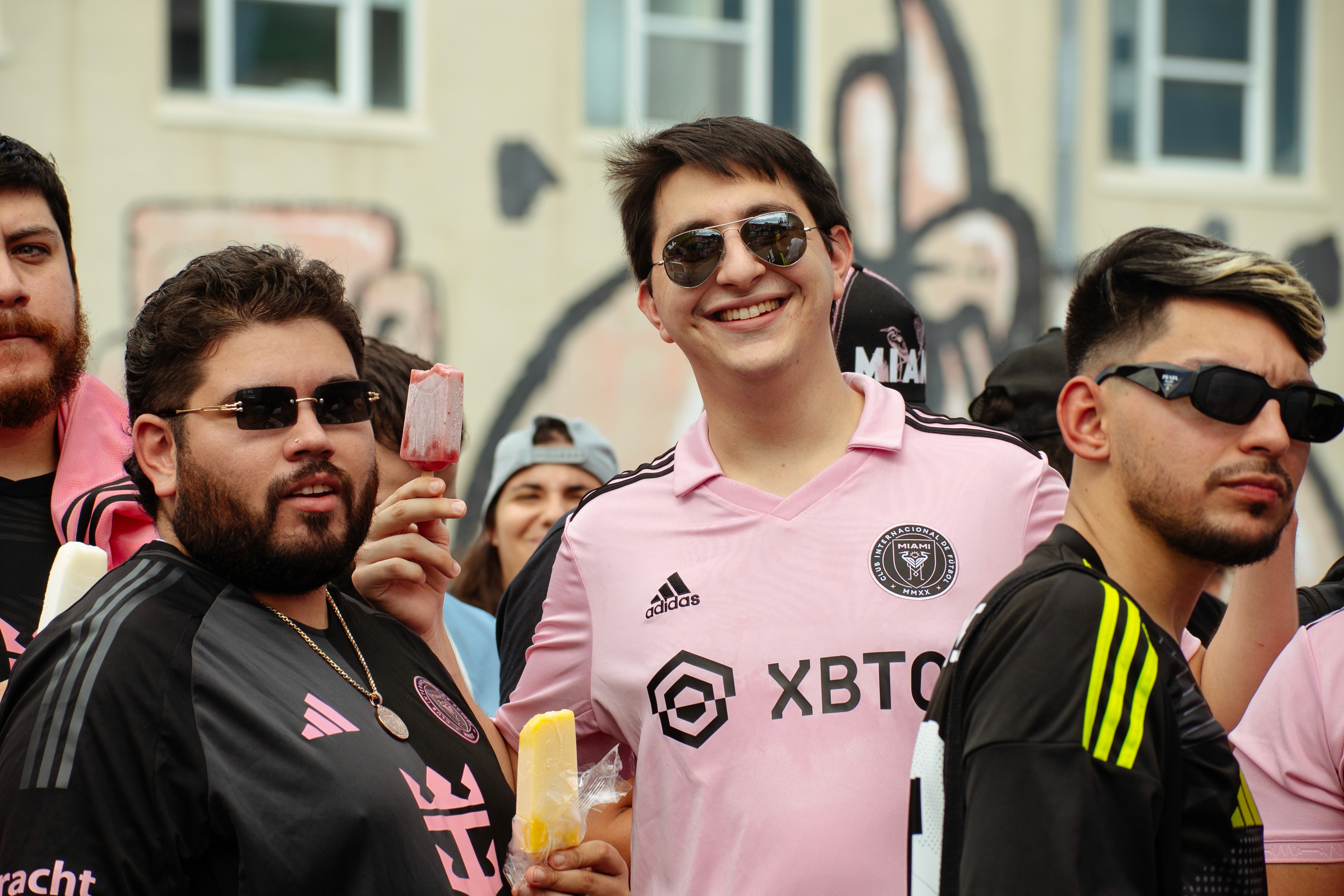 Fifa x + By Messi — photograph 11
