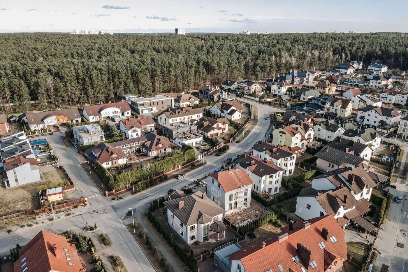 The same R-1 designation covers most American suburbs — but the specific rules vary by county