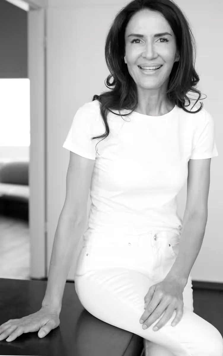 Abstract gradient of warm and cool colors