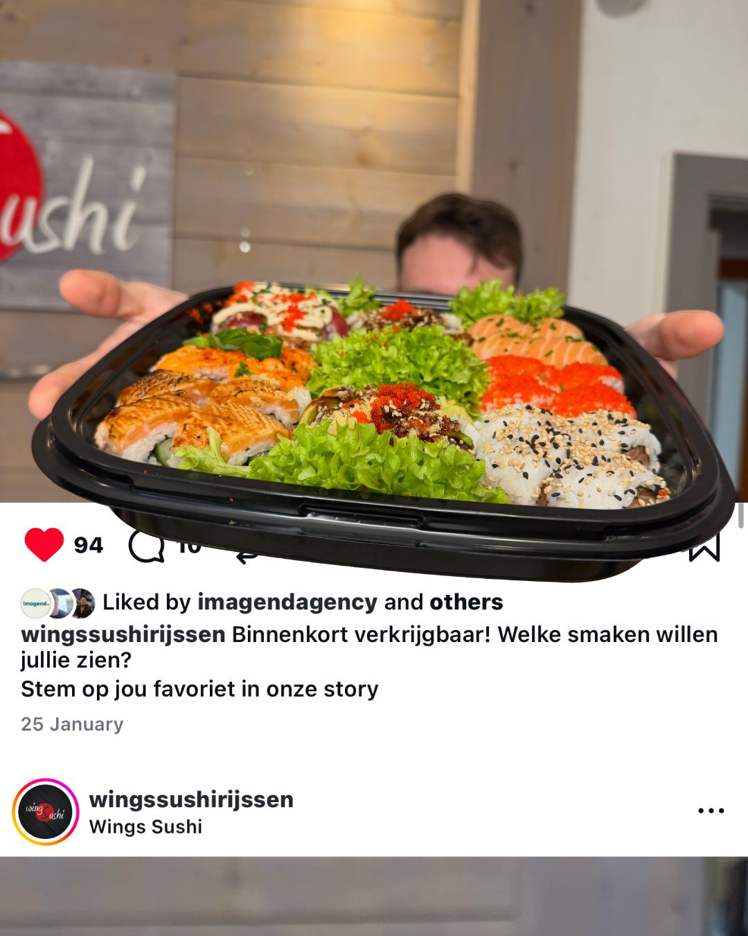 foto vrouw met twistbrush zak om de hand