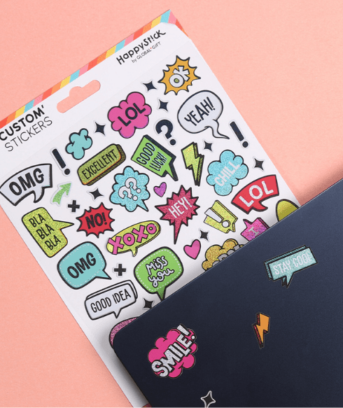 Carnet customisé à l'aide de stickers HappyStick