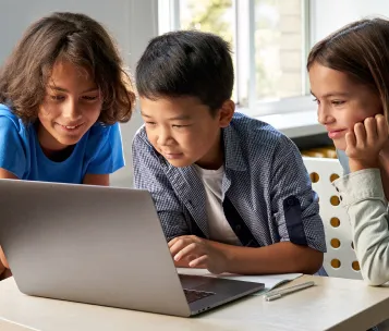 escola aplicando metodologia ativa com alunos