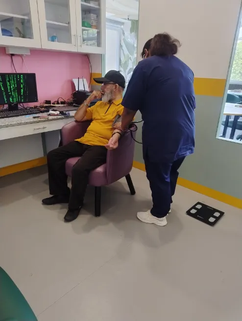 Medical check up in progress at Aamra Seniors Club