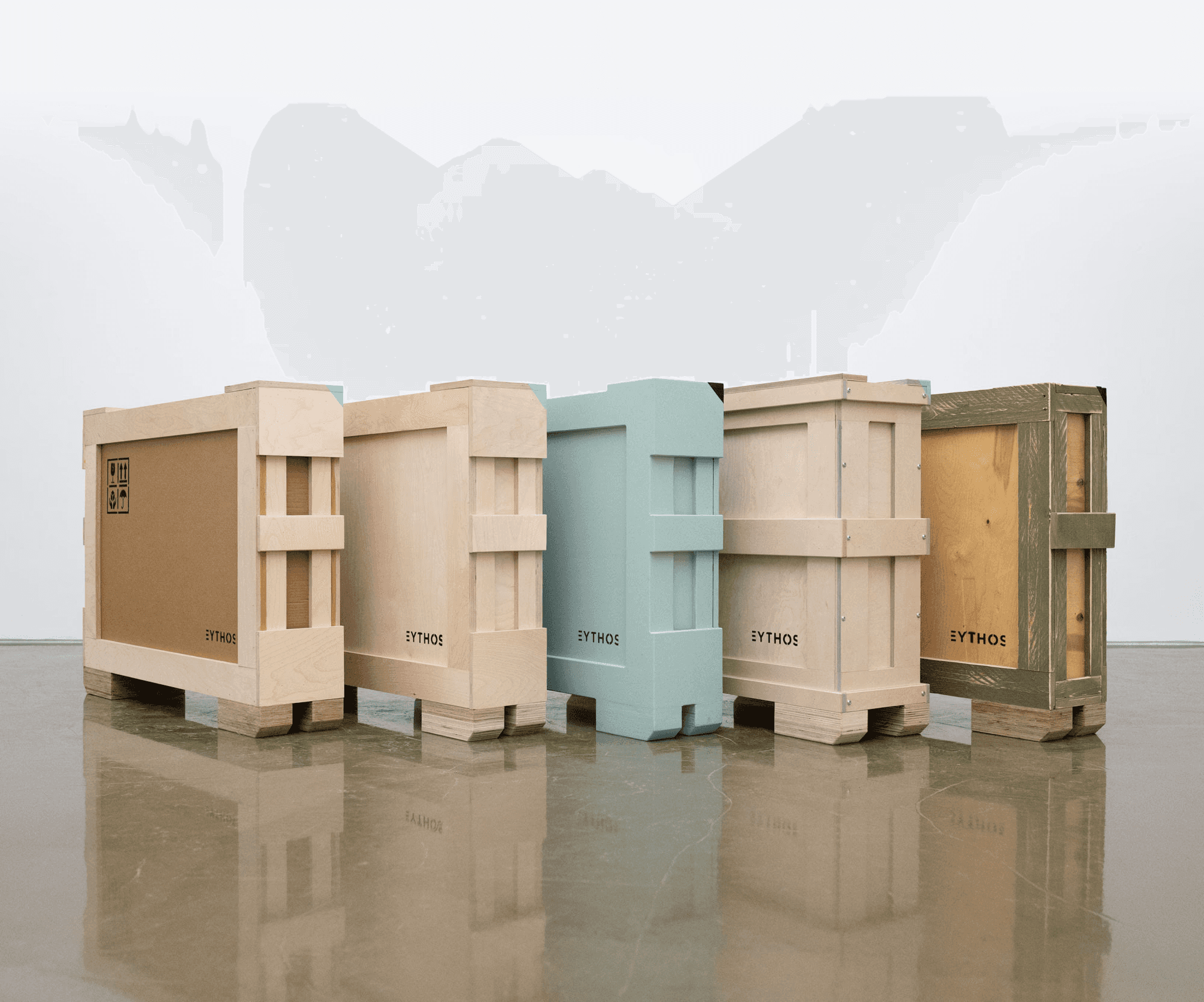 Bespoke crates for contemporary art