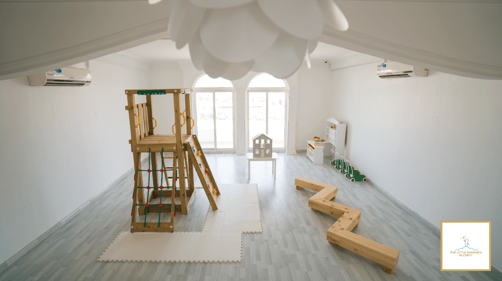 حضانة الحالمين الصغار في جميرا 3.