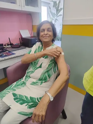 Vaccination at Aamra Seniors Club