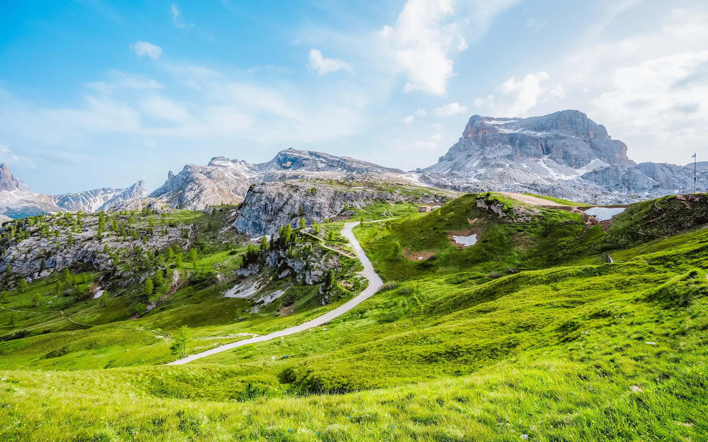 Passo Falzarego i Dolomittene | Expa Travel