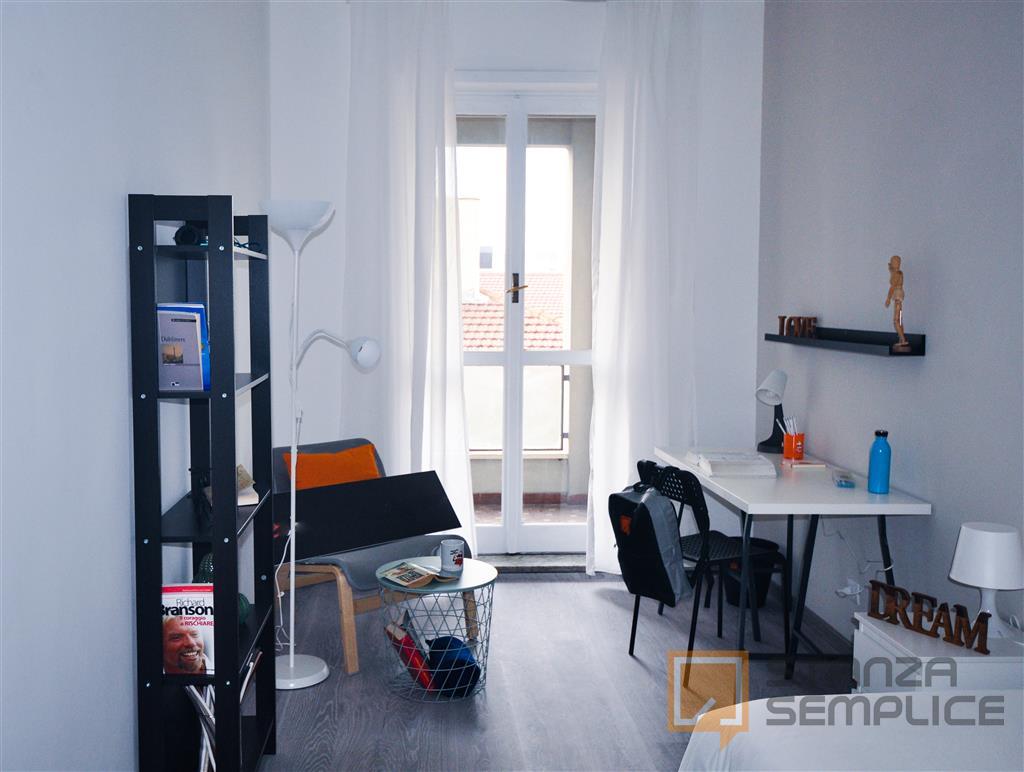15 sqm room on Via Massimo d'Azeglio, Torino