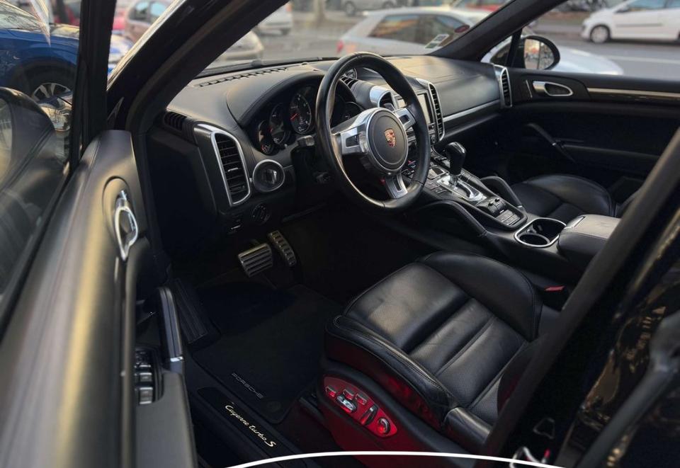 Porsche Cayenne Turbo S