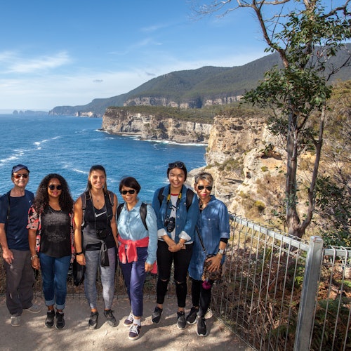 瀑布湾悬崖徒步之行