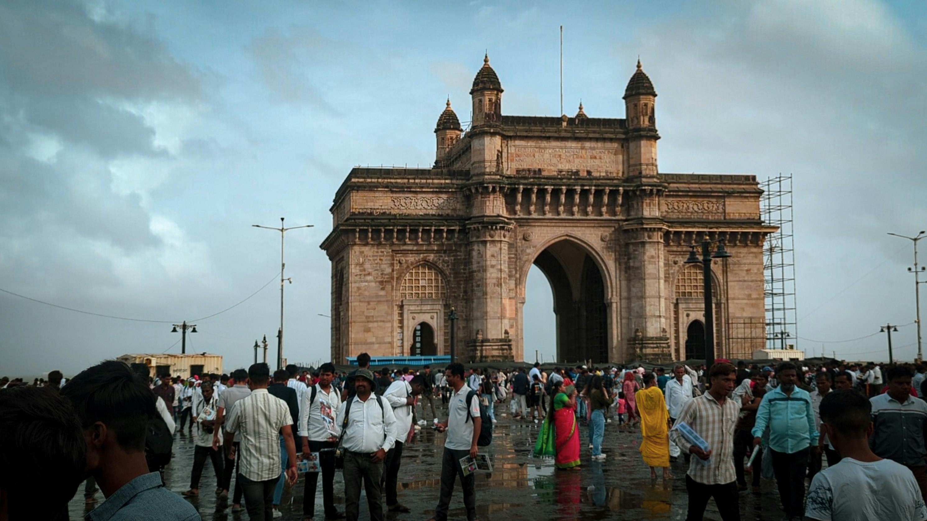 Dawn breaks over Mumbai's iconic Gateway of India