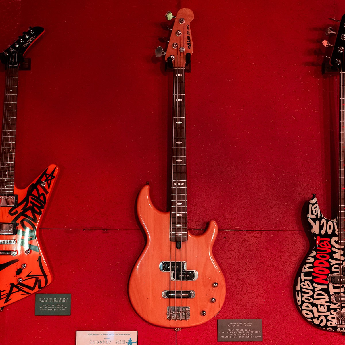 Yamaha bass guitar