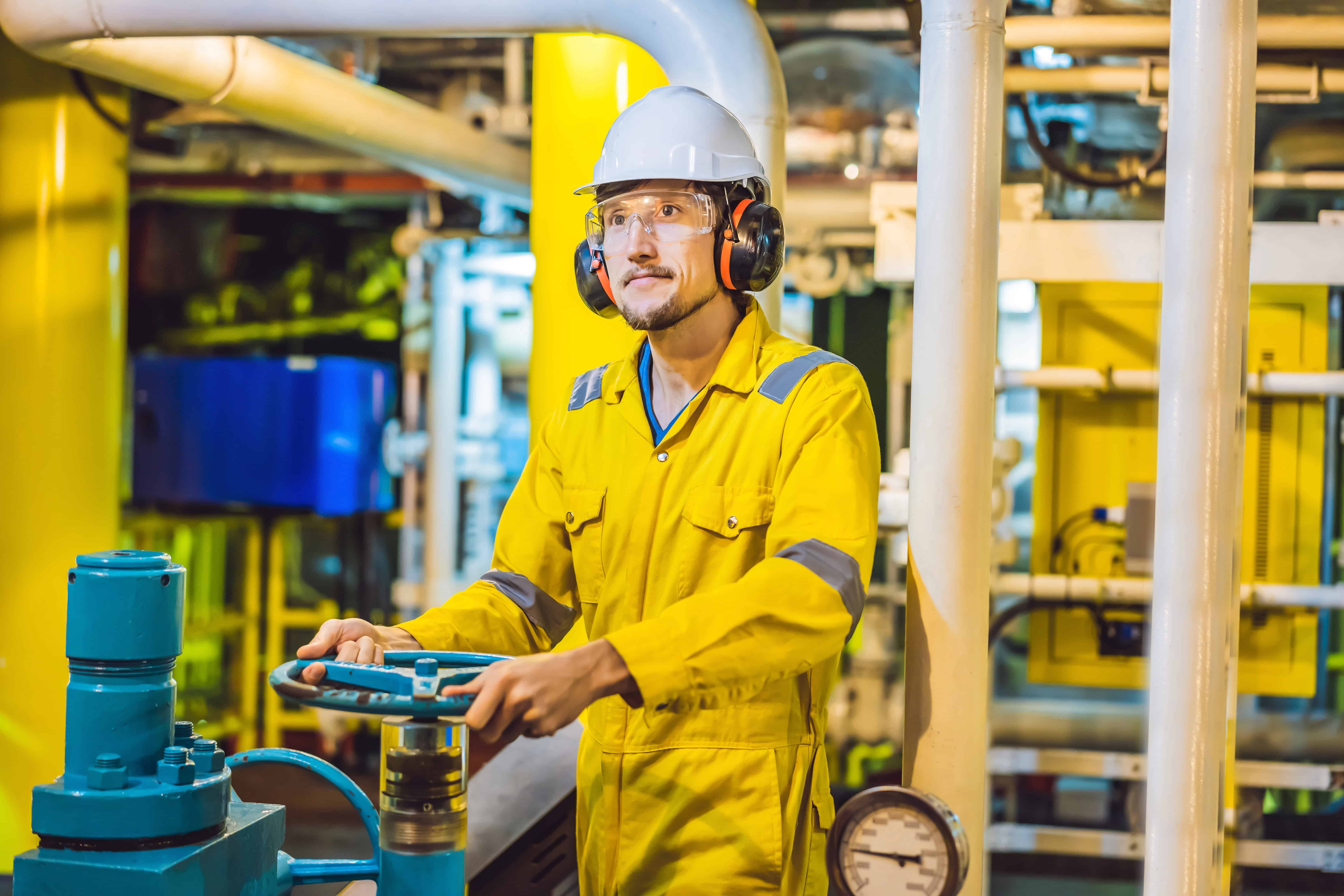Contractor engaged to perform special pump service on offshore oil rig