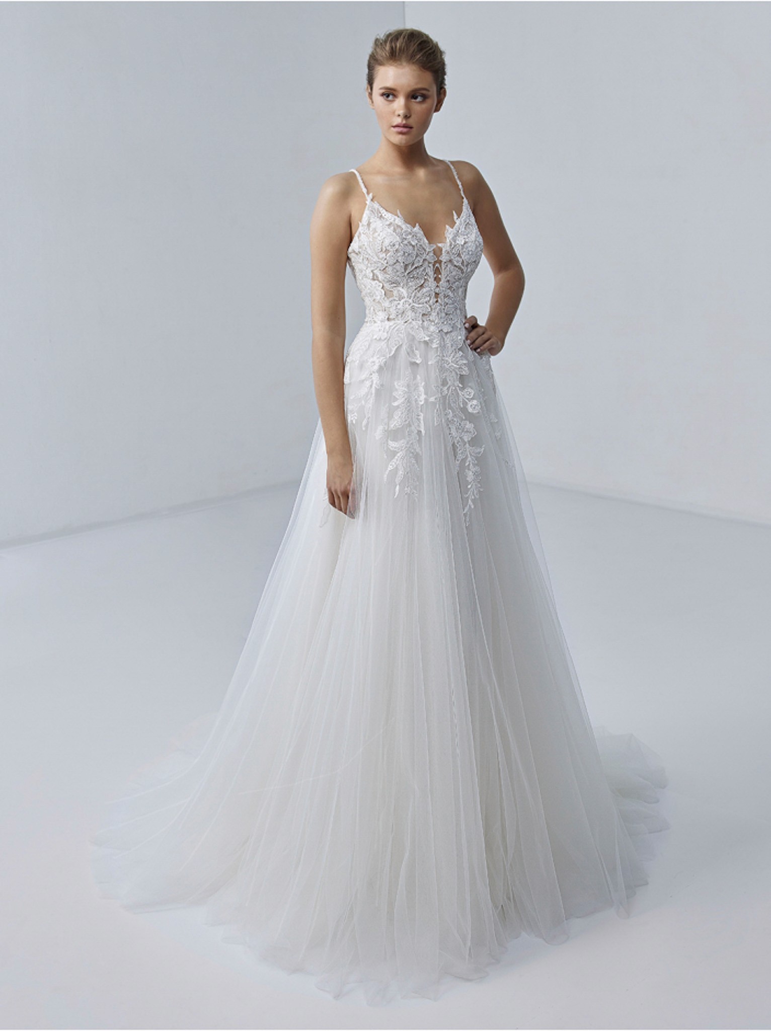 Outlet Brautkleid in klassischer A-Linie mit reduziertem Preis