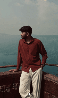 Photo-of-the-Designer