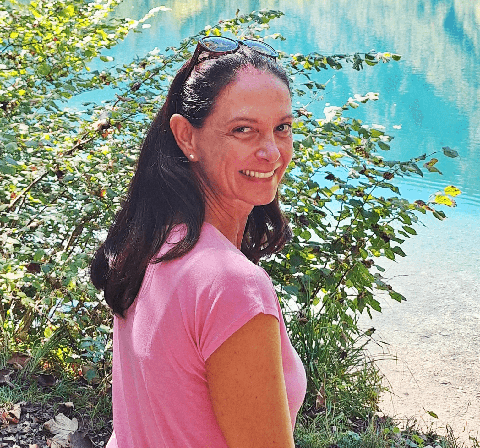 Claudia Pollhamer am See