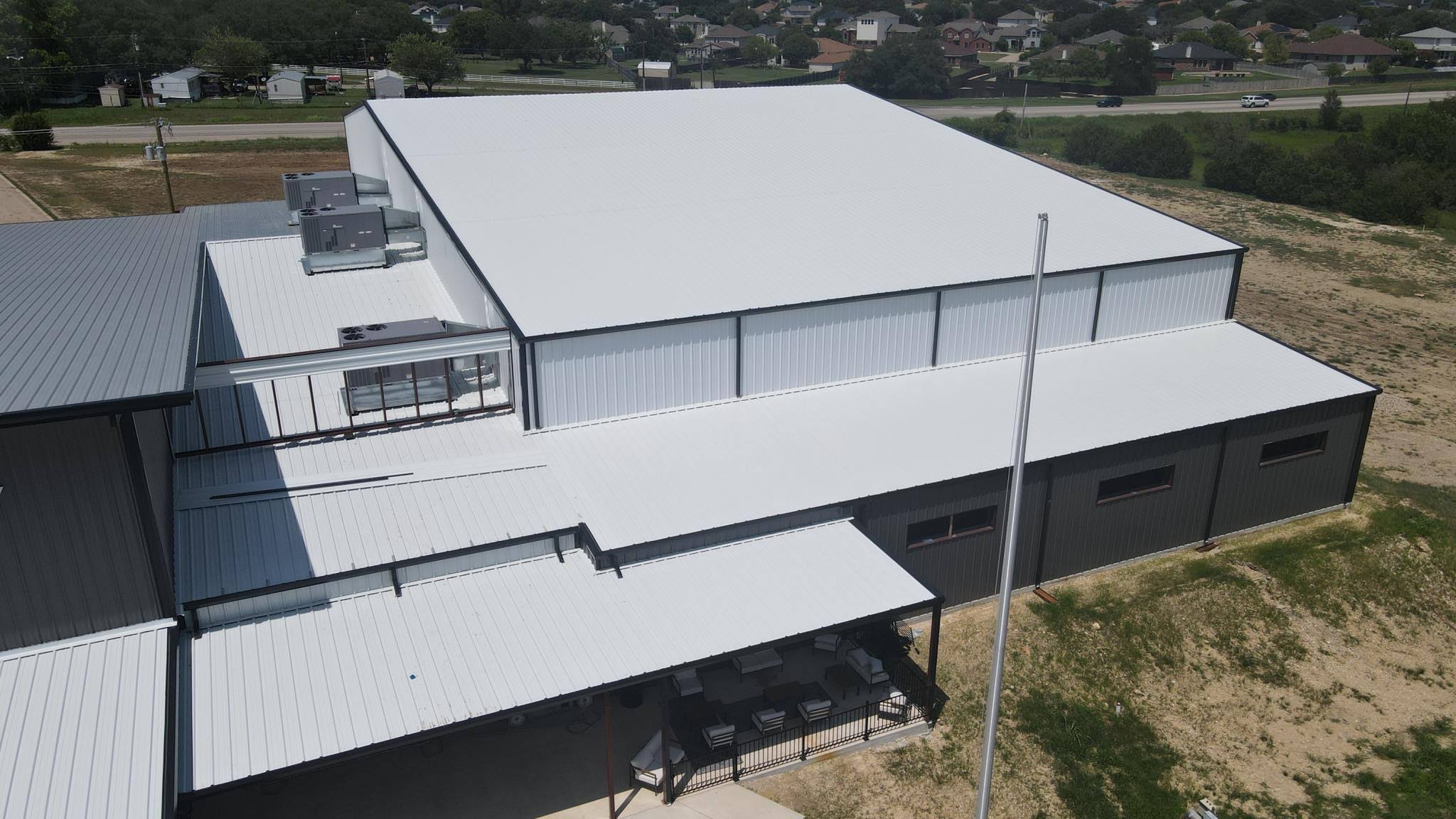 Bend Luxury Barndominium Perks Metal Works