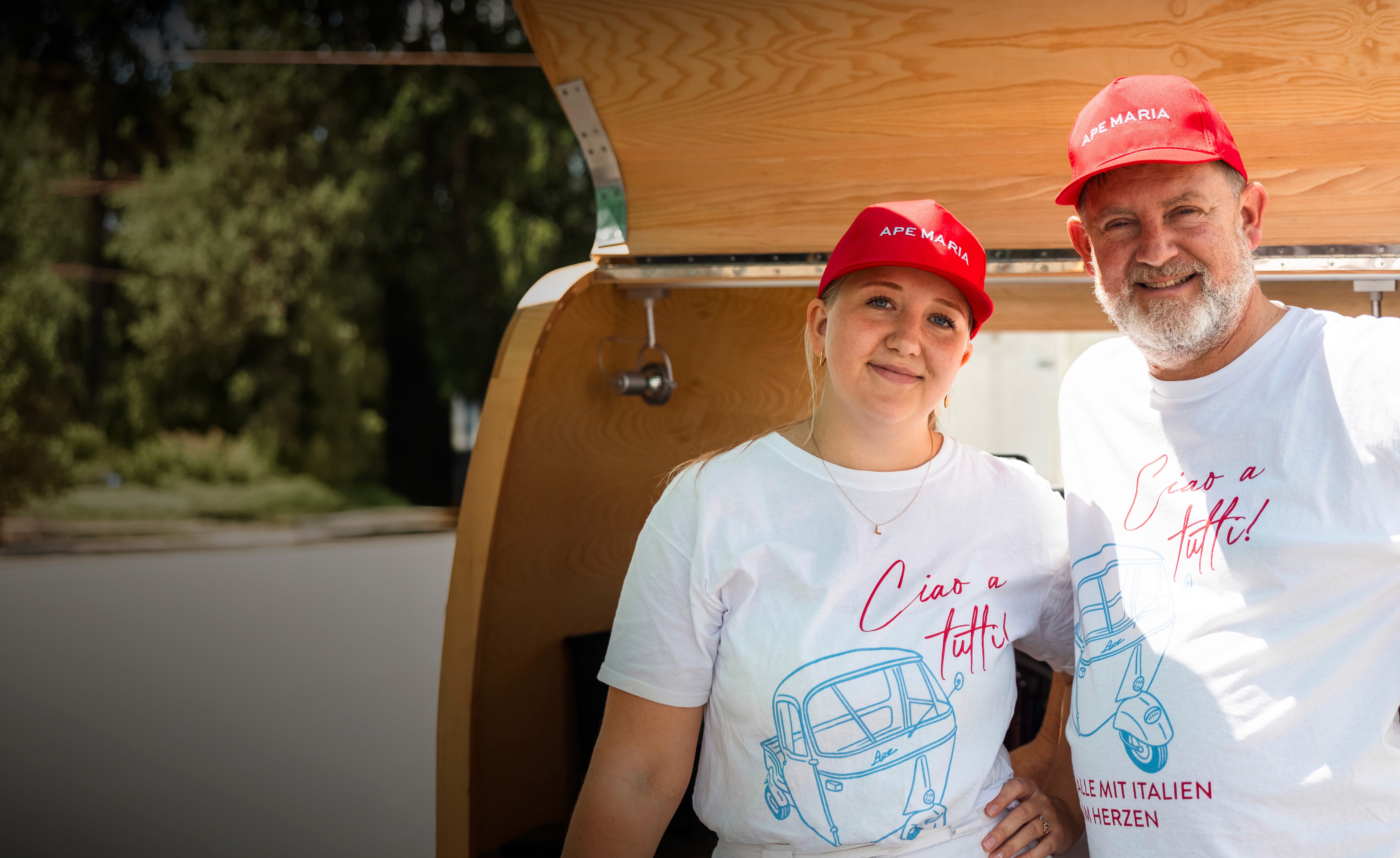 Michi, Co-Founder von Ape Maria, über die professionelle Zusammenarbeit mit Blackbone Marketingagentur