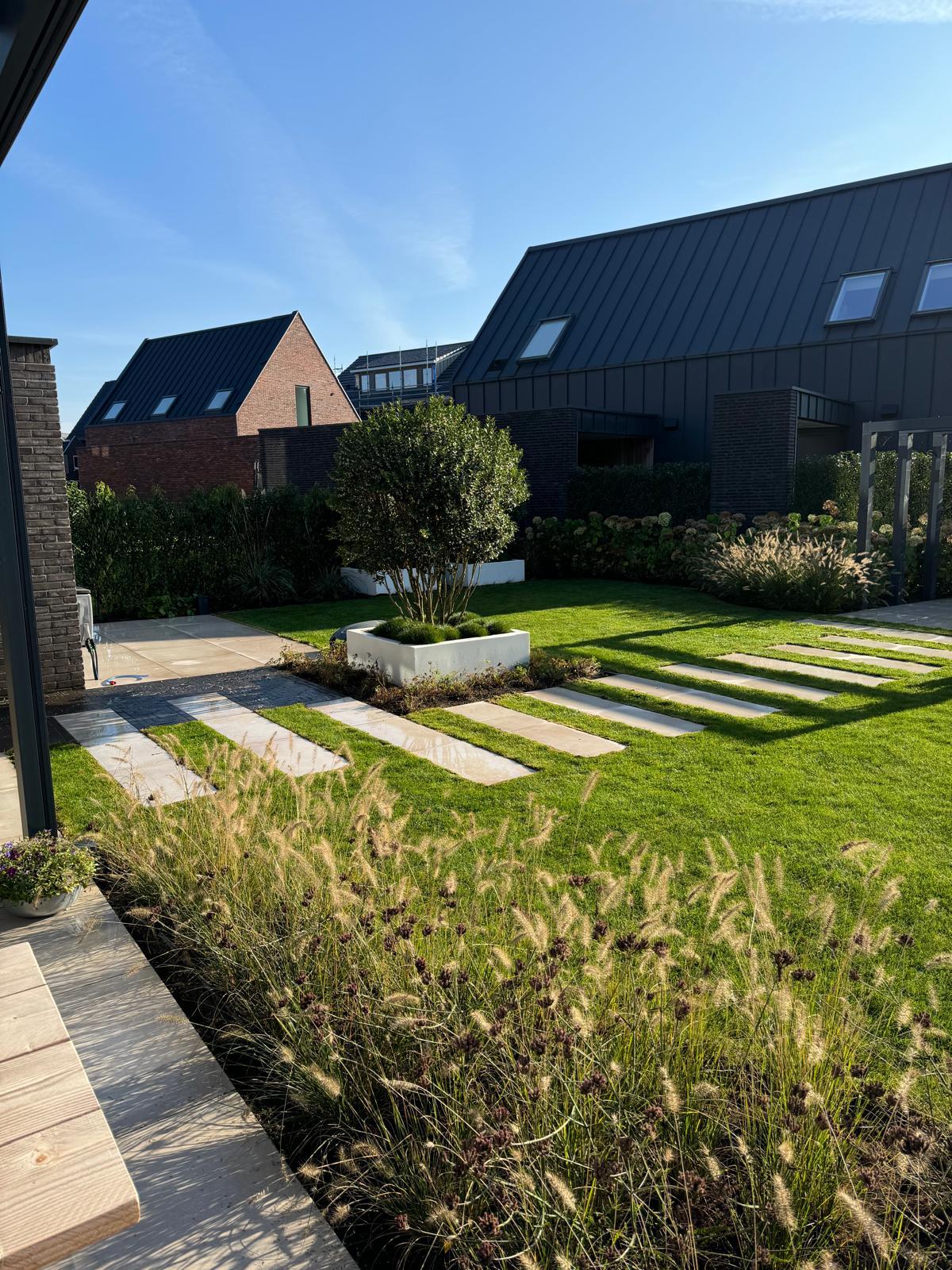 Tuin passend bij moderne woning in Amersfoort - Art gardens