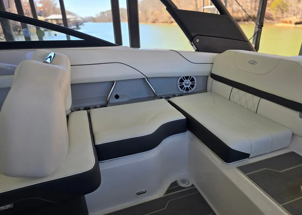 Boat thumbnail 16