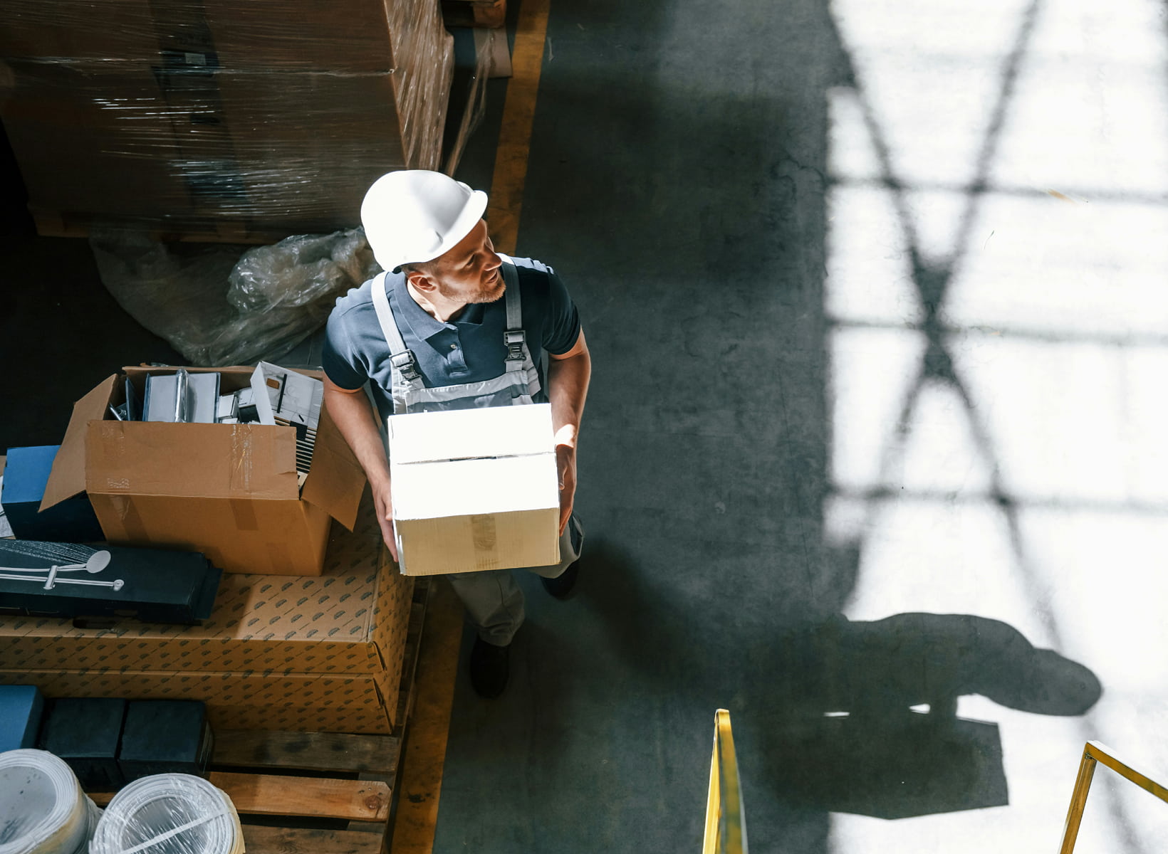 Omnichannel fulfillment