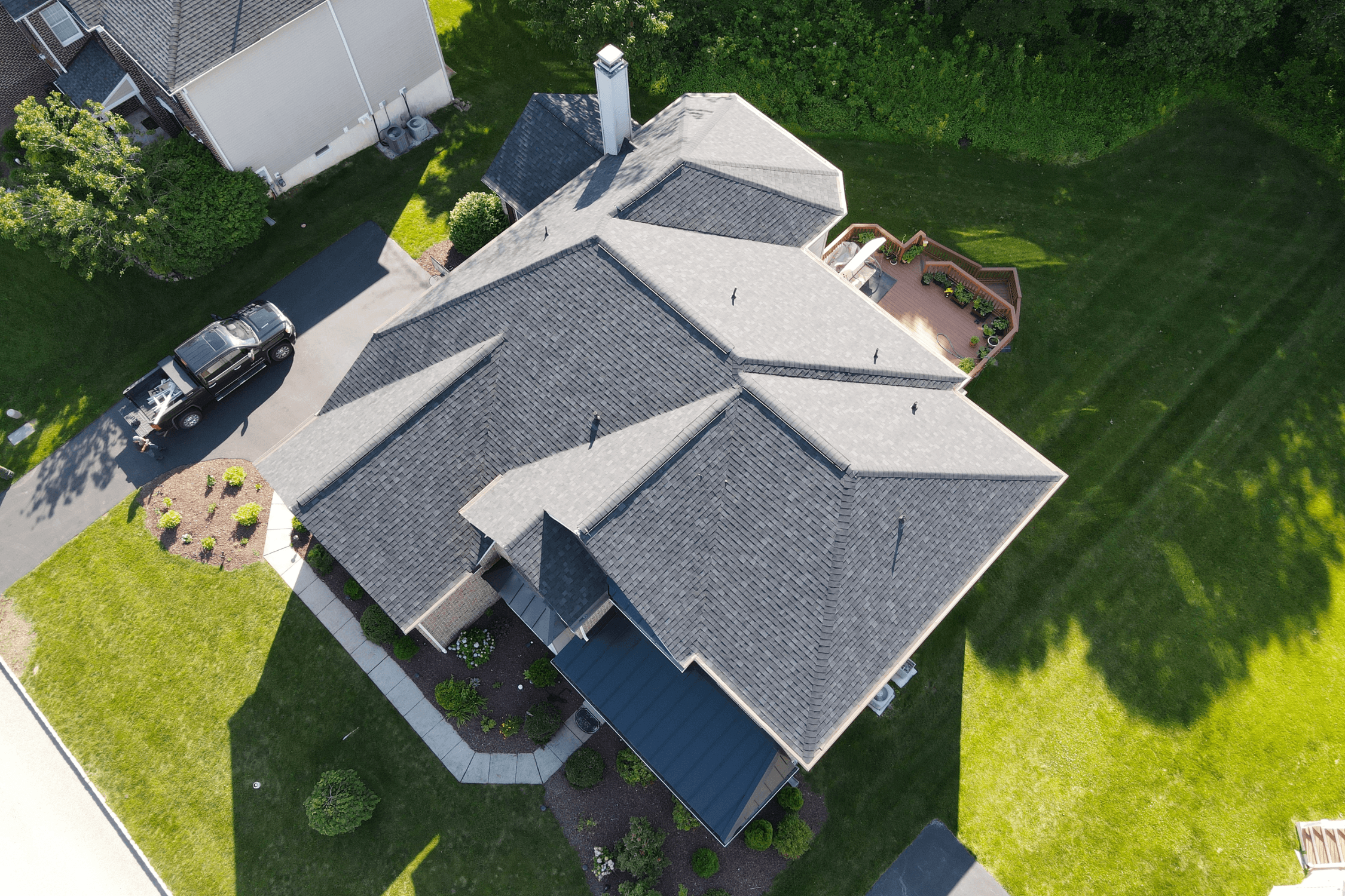 New Owens Corning Charcoal architectural roof installed in Shawnee, KS