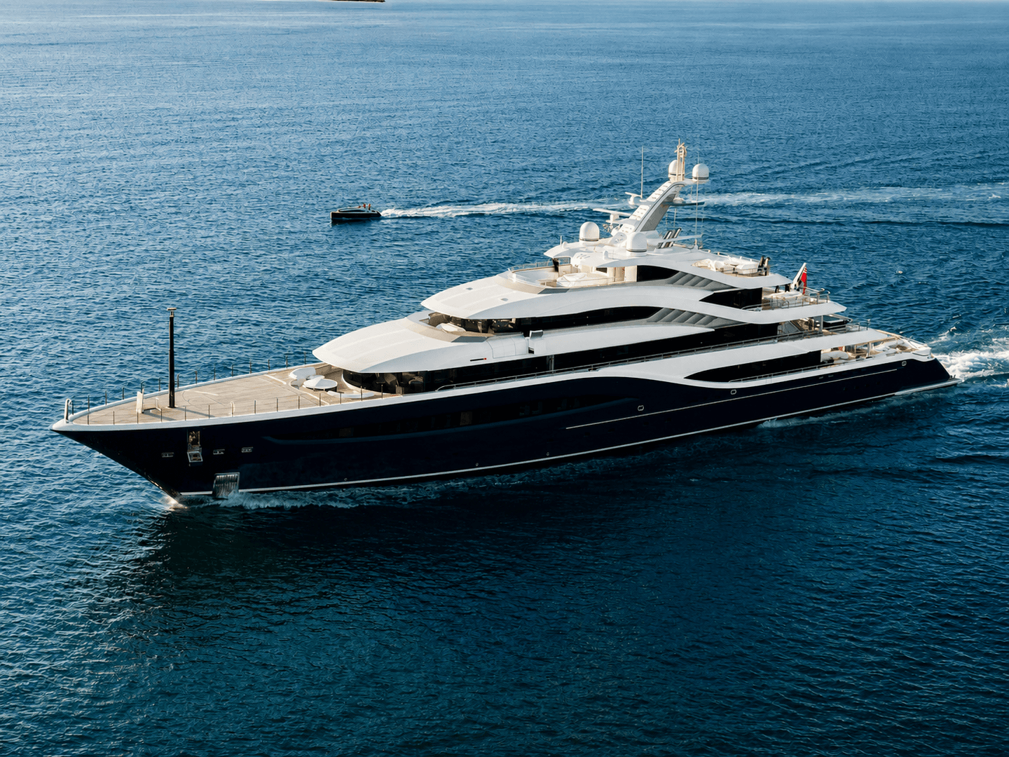 ANGELIQUE under way.