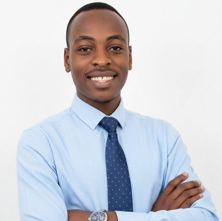 Sample portrait placeholder for Axmed Maxamed