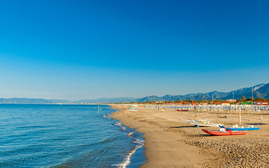Versillia-kysten i Toscana | Expa Travel