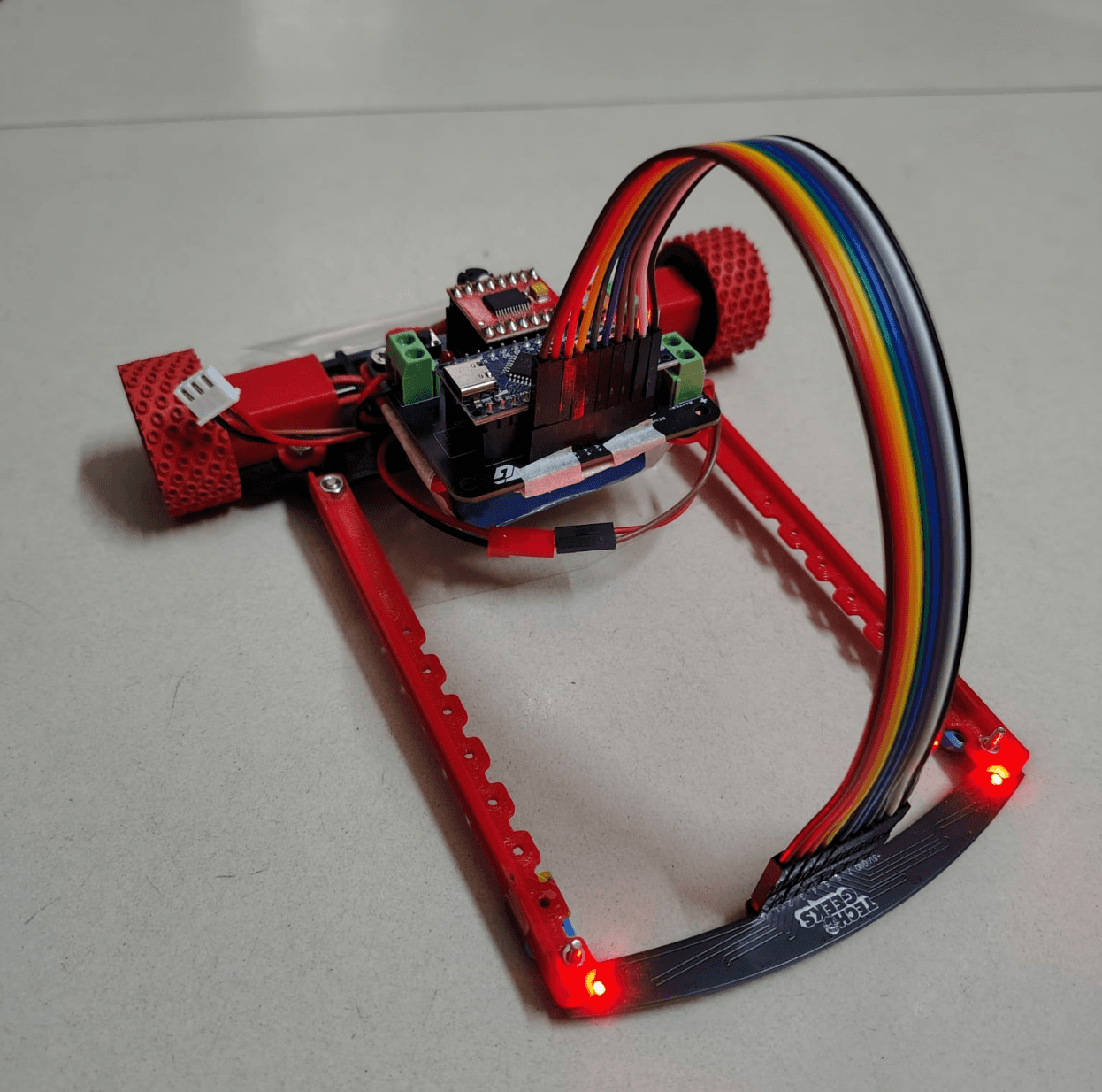 TECHGEEKS MARK 2 LINE FOLLOWING ROBOT REAL IMAGE 6