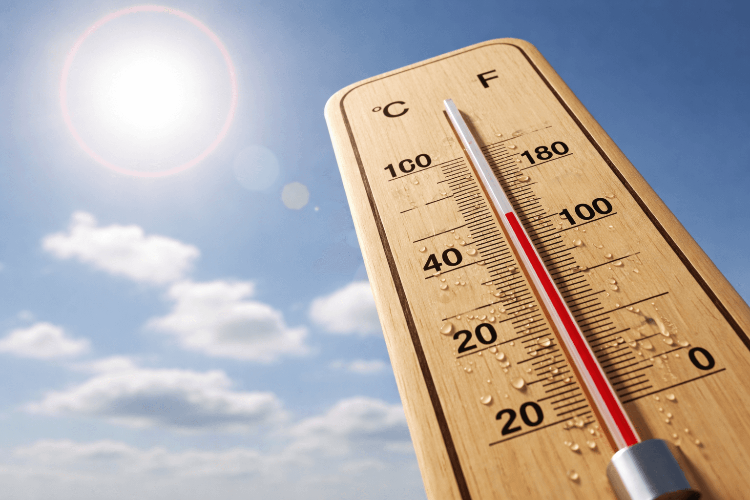 hands holding jigsaw pieces