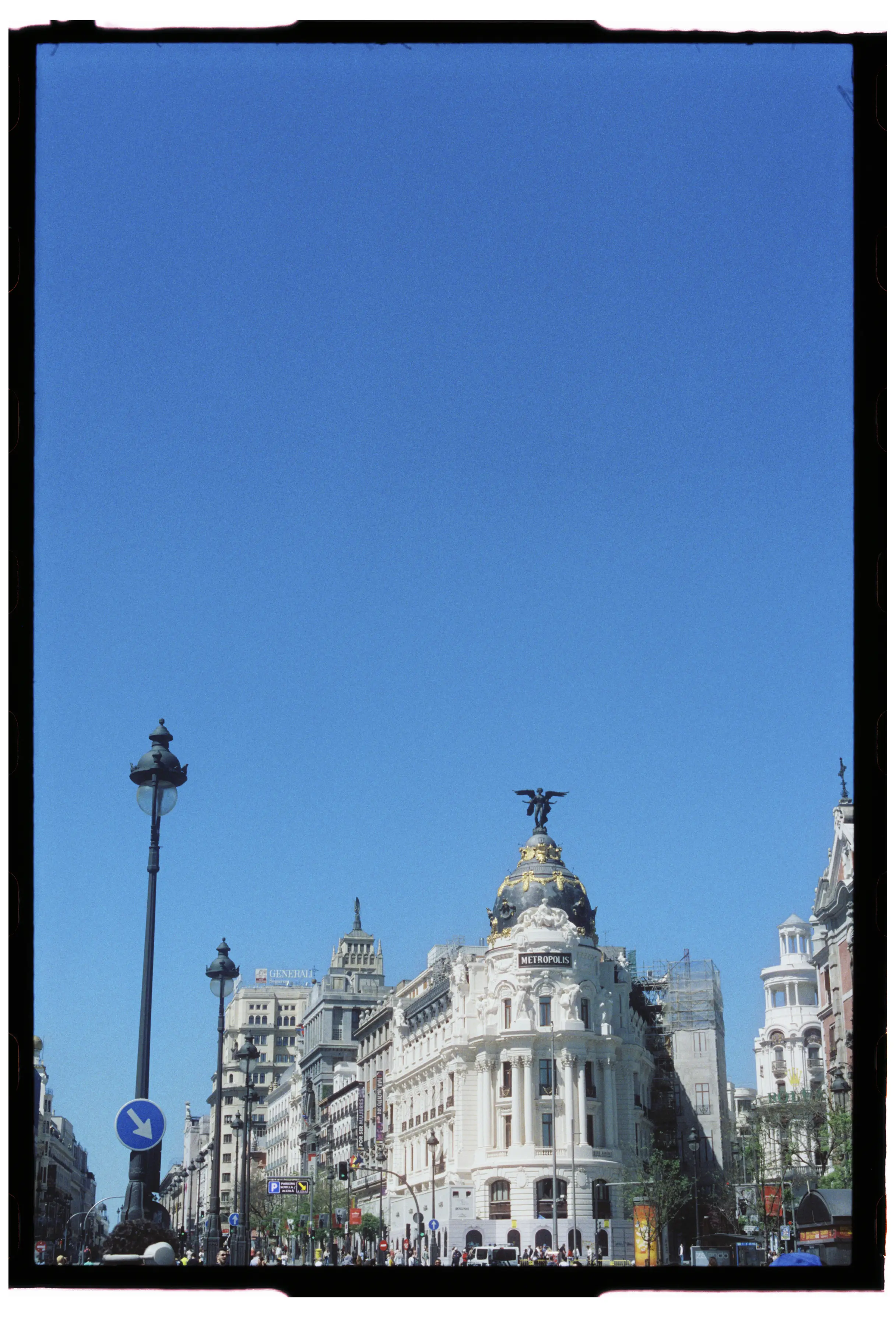madrid edificio metropoli fachada