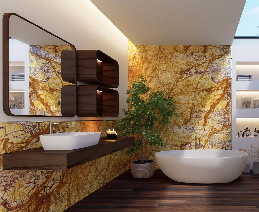 Bagno elegante con rivestimenti in marmo Giallo Imperiale, caratterizzato da tonalità gialle calde e venature naturali, arricchito da un design raffinato e dettagli di alta qualità.