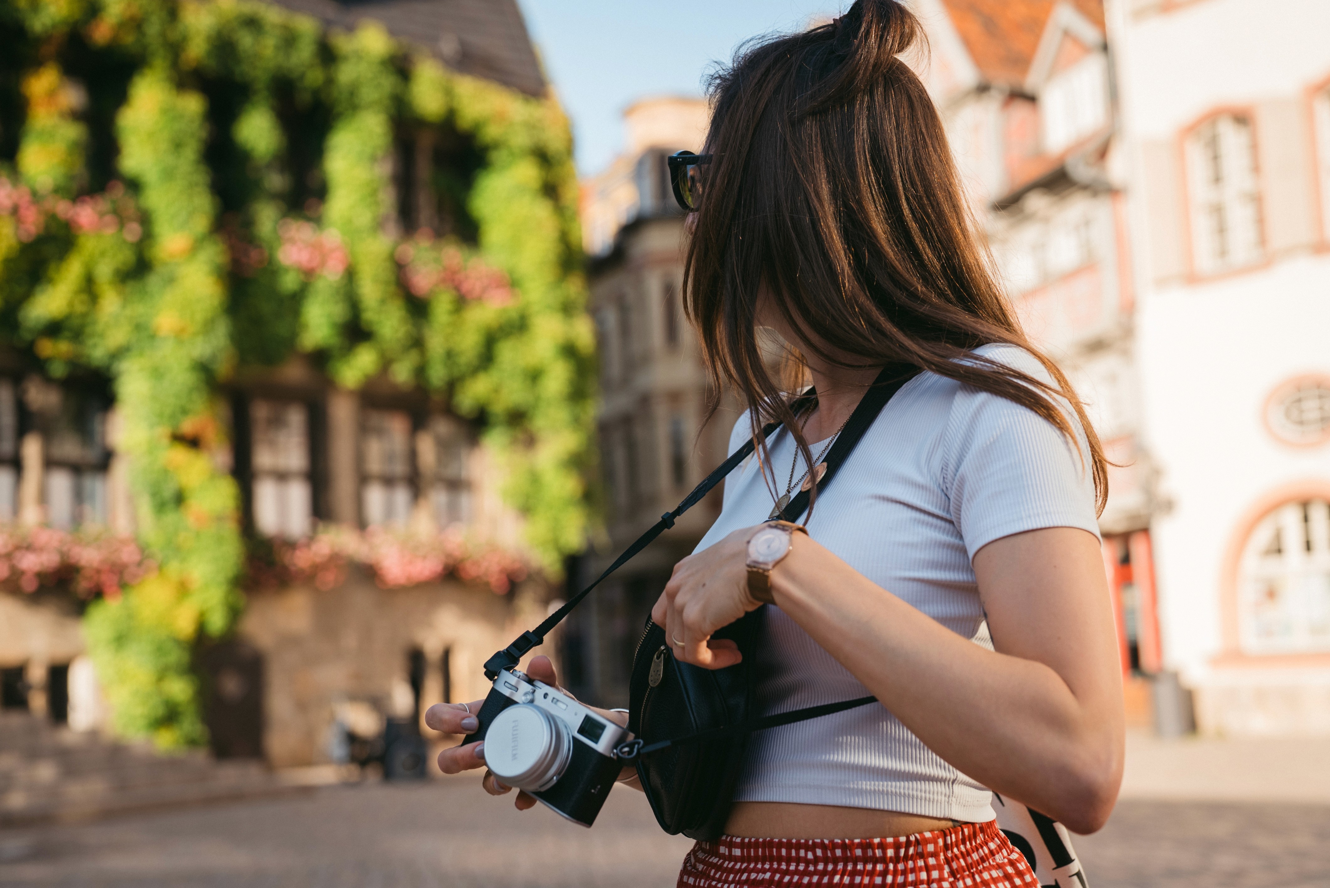 Here comes the alt text