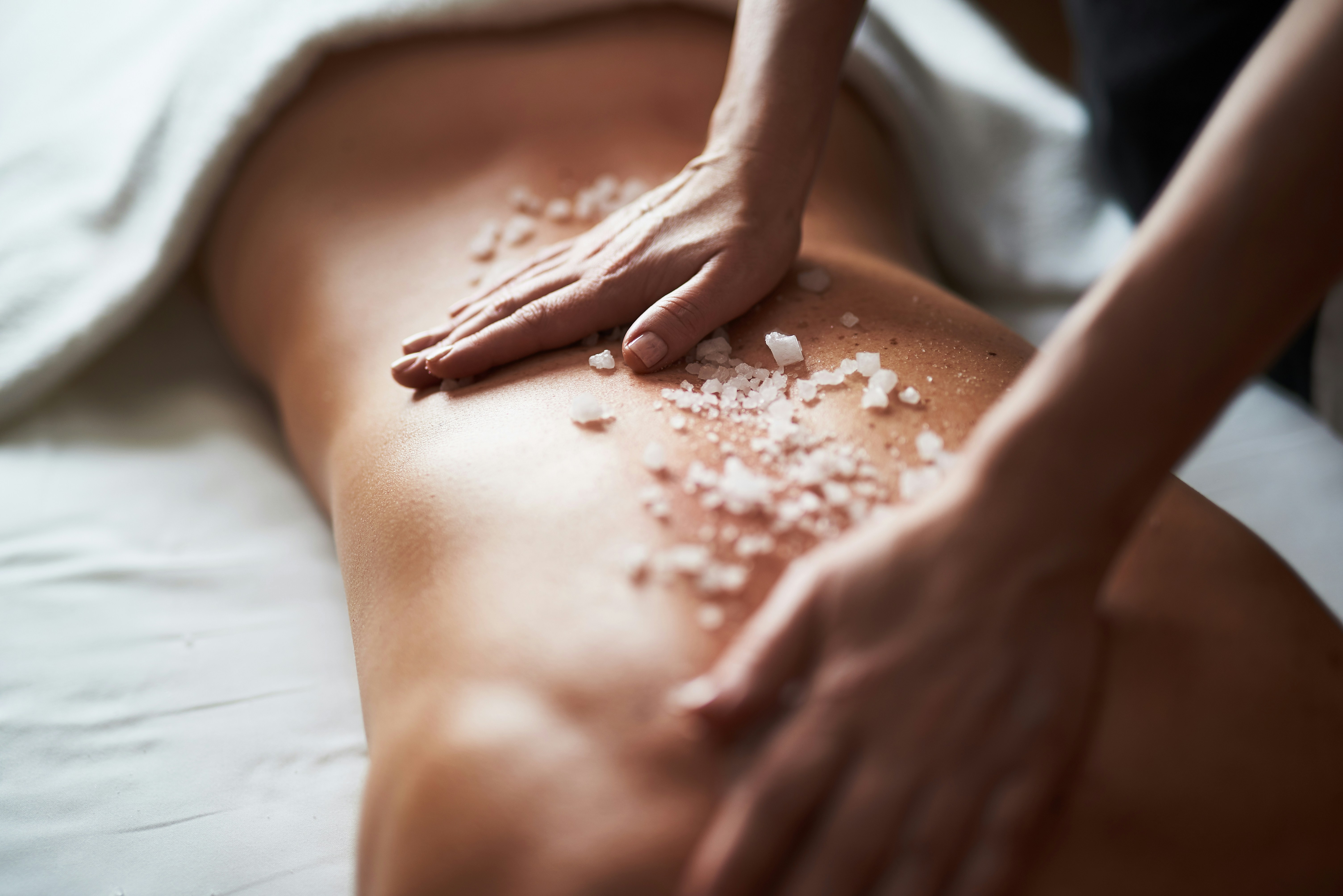 back massage exfoliation