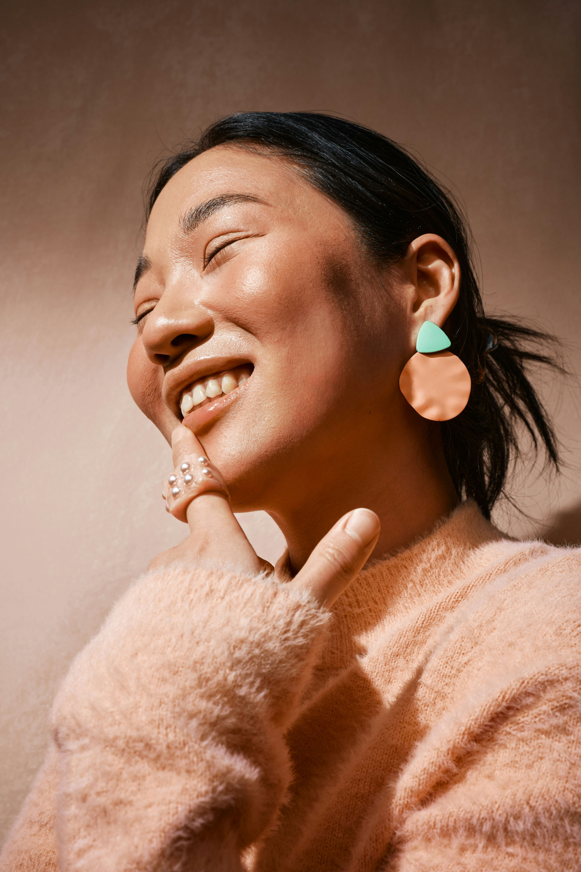 A portrait of a woman