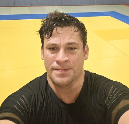 A lady with surfboard